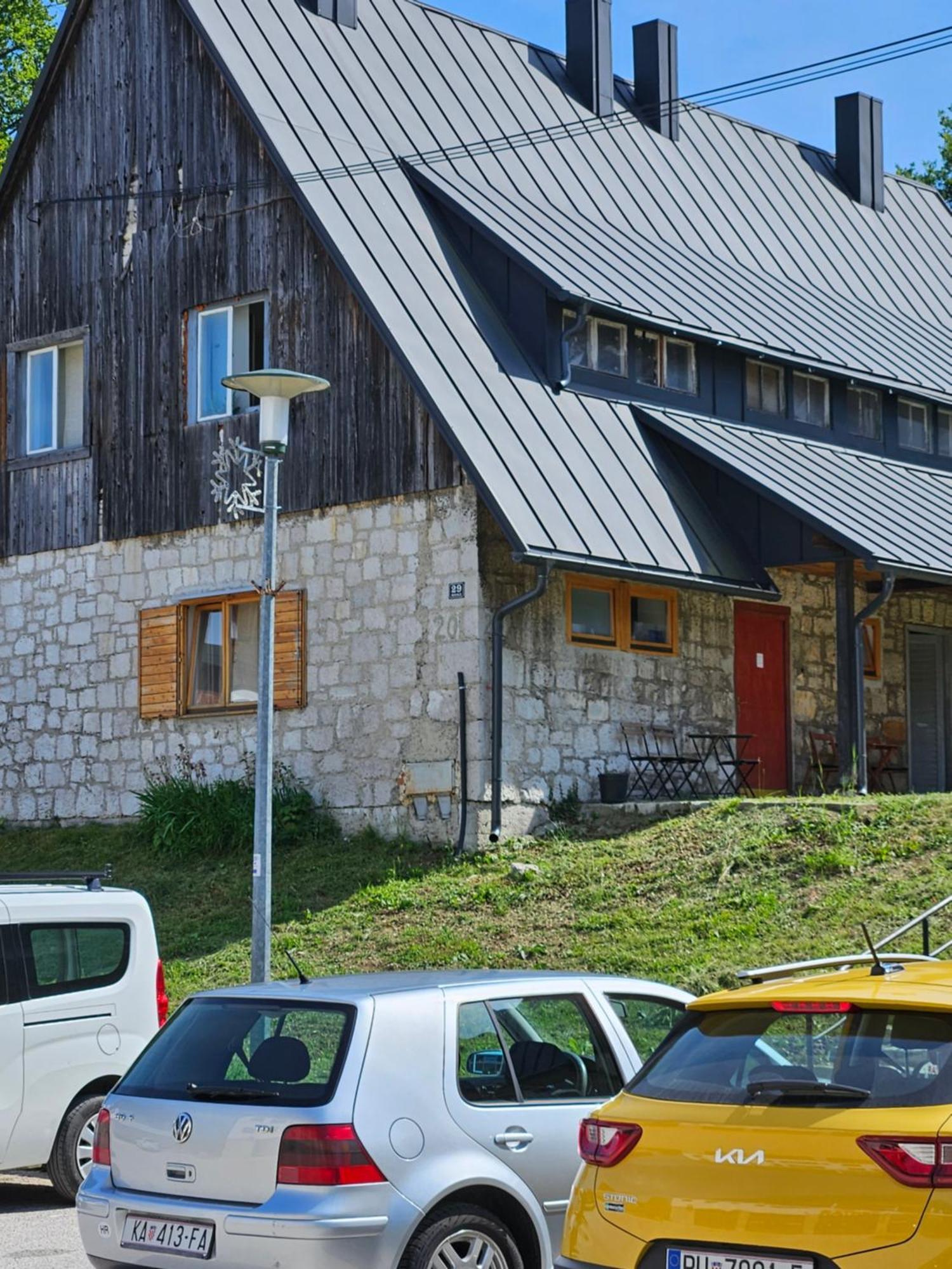 Апартаменти Sreca Plitvice Плитвицька Єзера Екстер'єр фото